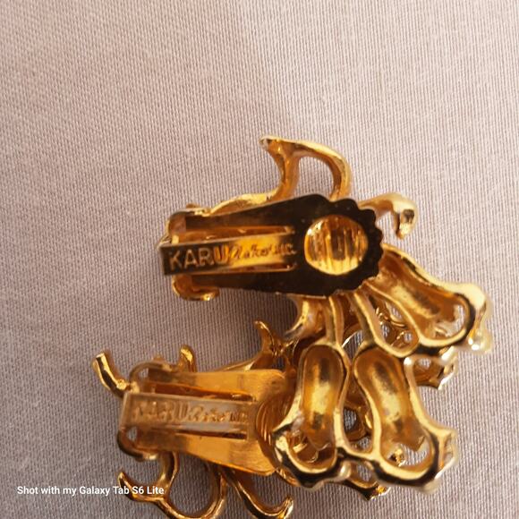 Distressed Karou Anke Tulip Earrings Clip Ons - Picture 9 of 11